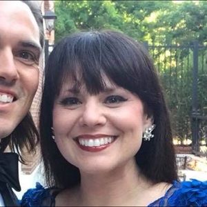 Meet your Posher, Holly